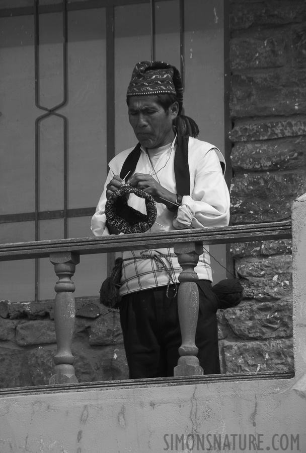 Lake Titicaca [200 mm, 1/200 sec at f / 7.1, ISO 100]