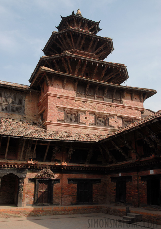 Patan [22 mm, 1/320 sec at f / 9.0, ISO 200]