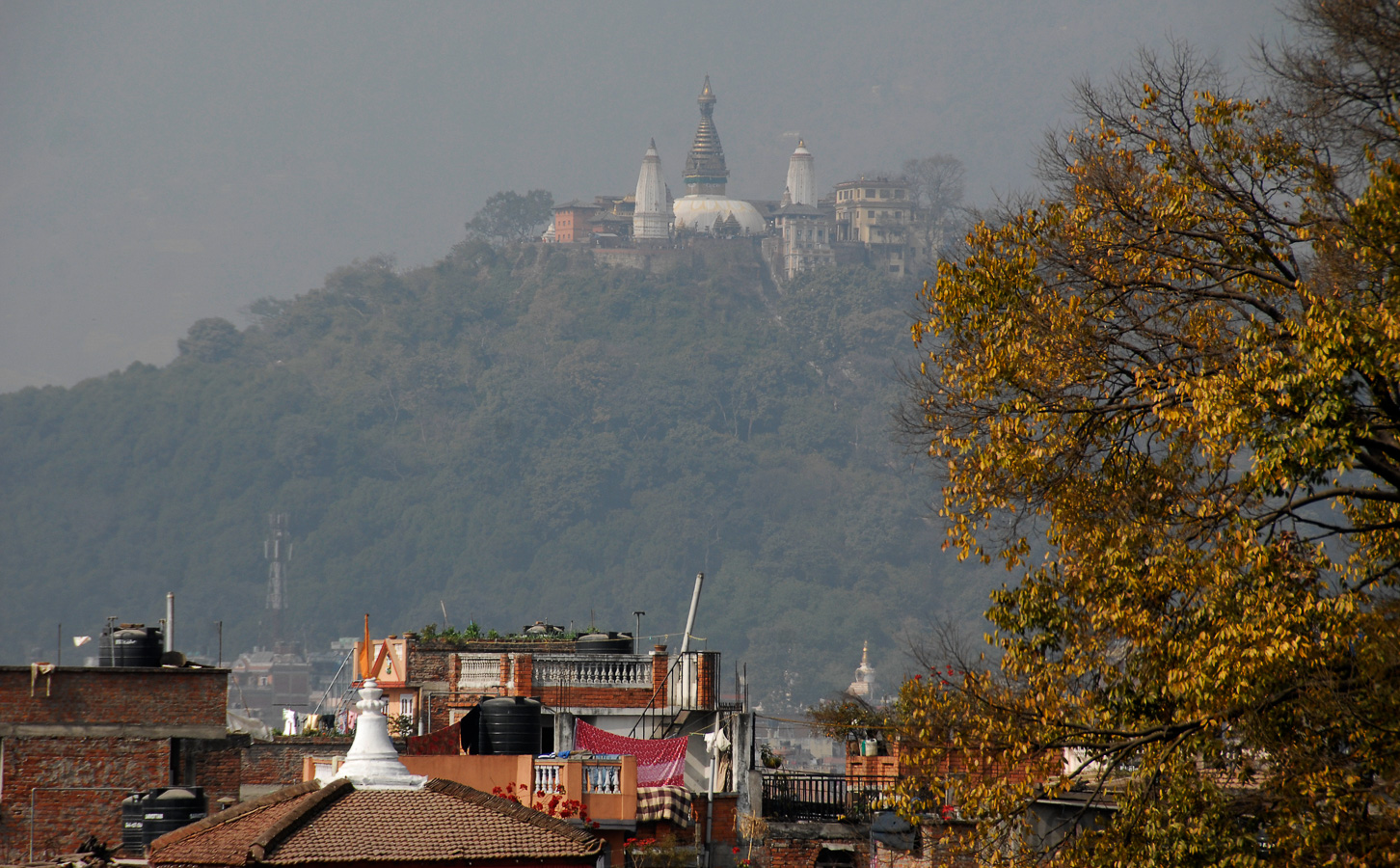 Kathmandu [200 mm, 1/320 Sek. bei f / 9.0, ISO 200]
