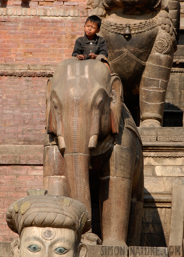 Bhaktapur [135 mm, 1/350 sec at f / 10, ISO 400]