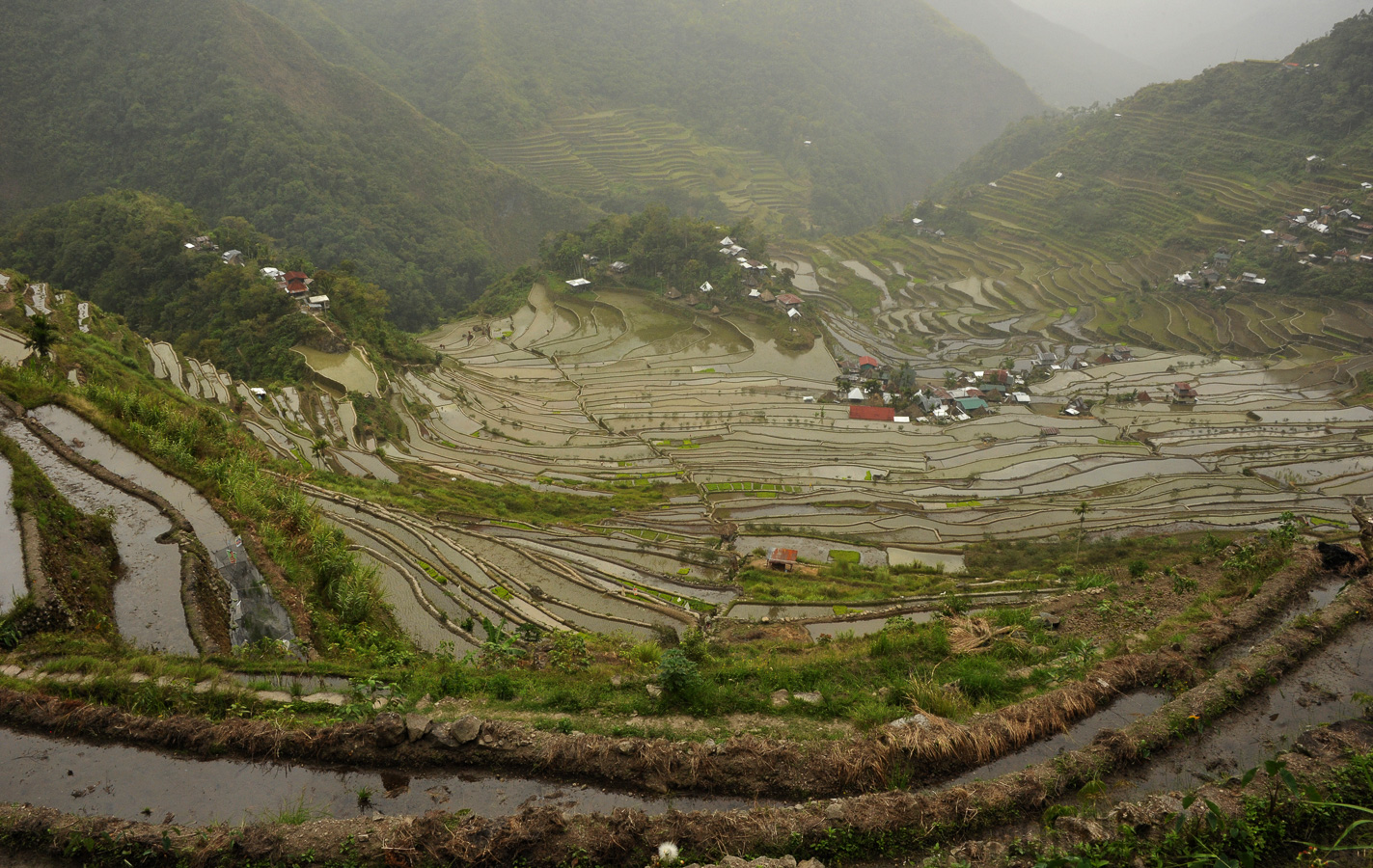 Batad [28 mm, 1/250 sec at f / 18, ISO 1600]