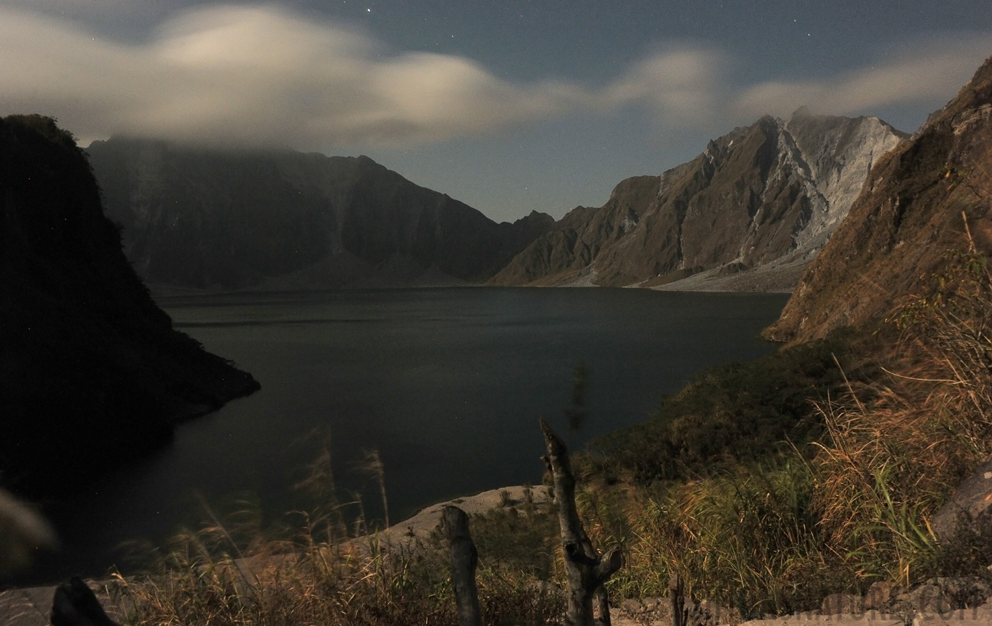 Pinatubo [28 mm, 30.0 Sek. bei f / 11, ISO 1250]