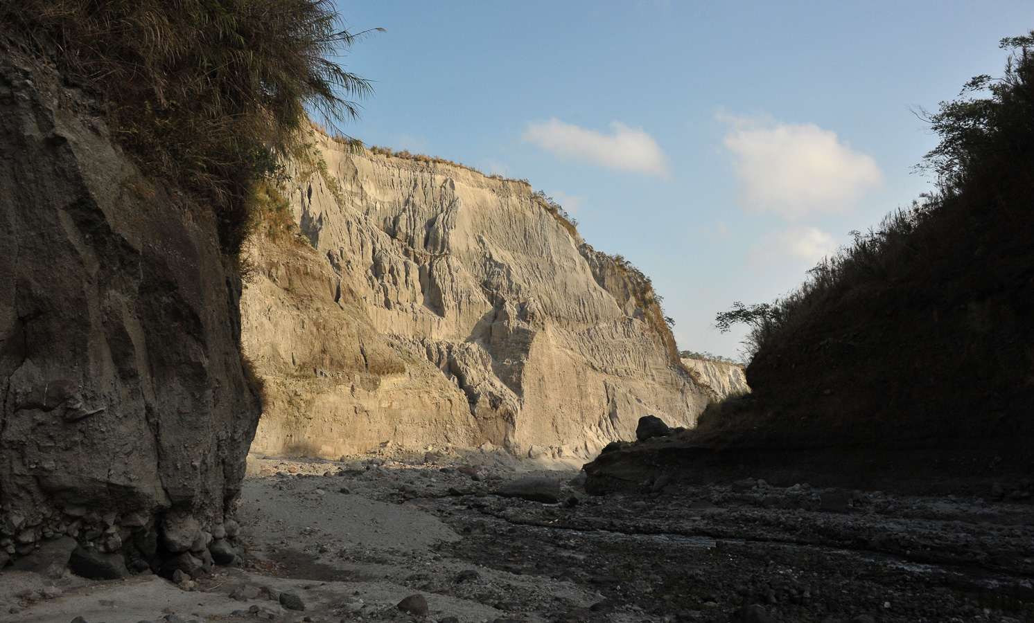 Pinatubo [28 mm, 1/1250 Sek. bei f / 13, ISO 1600]