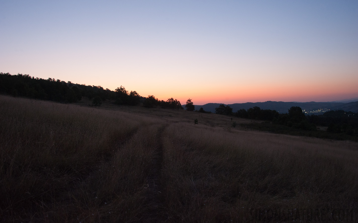 Bulgarien -  [28 mm, 1/13 Sek. bei f / 7.1, ISO 1600]