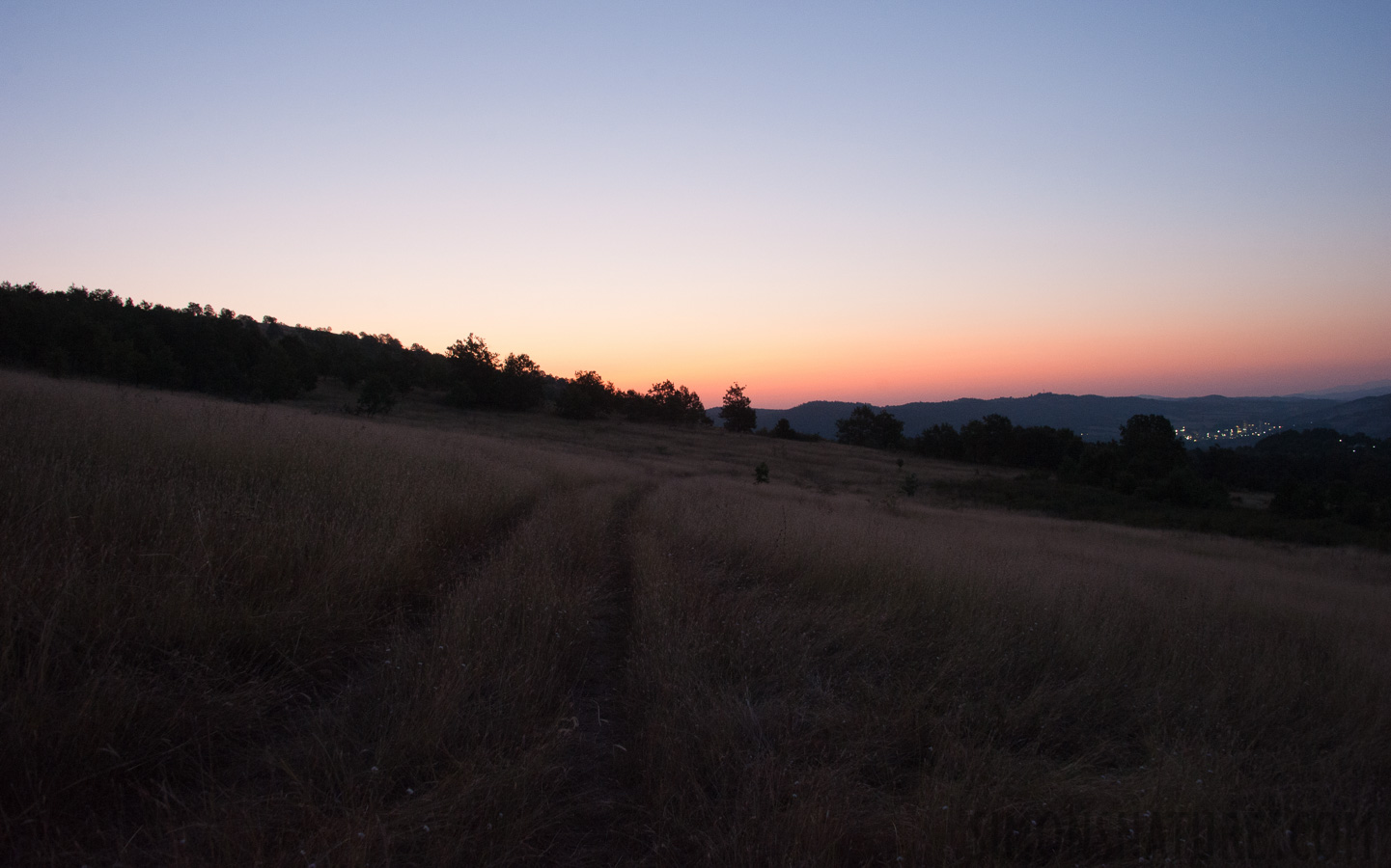 Bulgarien -  [28 mm, 1/13 Sek. bei f / 7.1, ISO 1600]