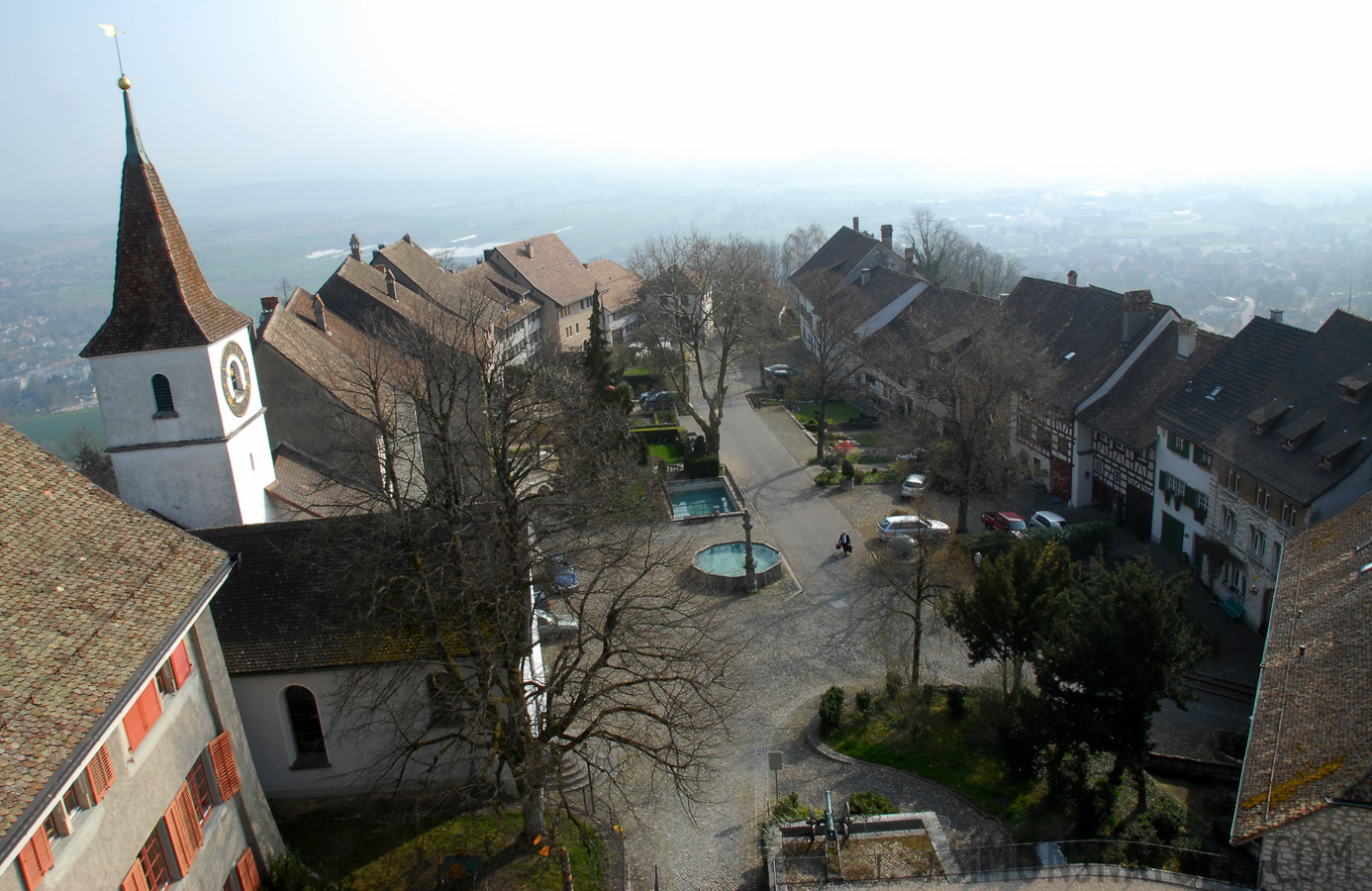 Regensberg [ZH] [18 mm, 1/30 sec at f / 20, ISO 200]